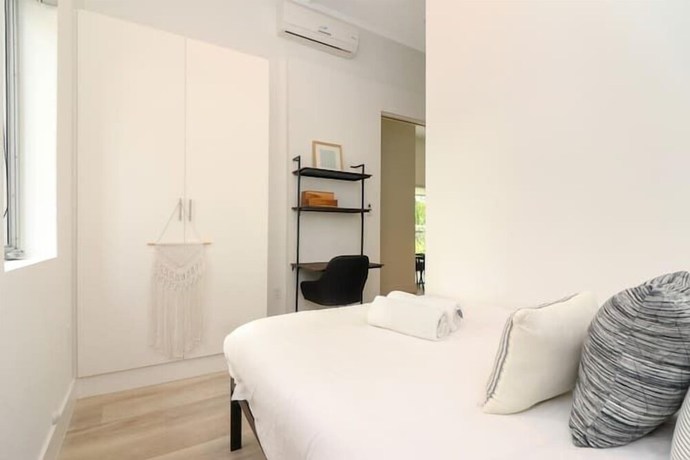 Imagen de la habitación del Hotel Aerie Apartments. Foto 4
