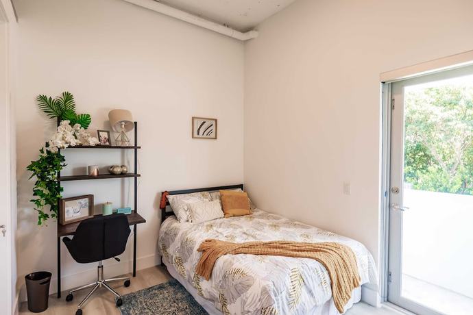 Imagen de la habitación del Hotel Aerie Apartments. Foto 9