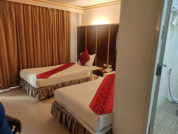 Imagen de la habitación del Hotel Aero Deluxe. Foto 5