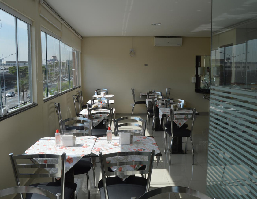 Imagen general del Hotel Aero Plaza. Foto 3