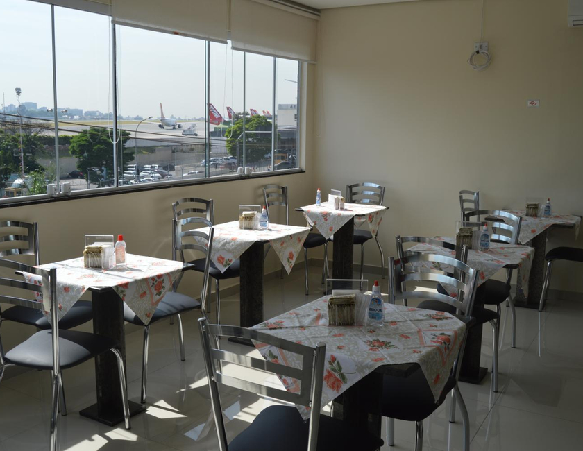 Imagen general del Hotel Aero Plaza. Foto 4