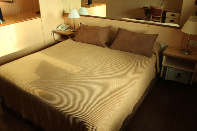 Imagen de la habitación del Hotel Aeroparque Inn And Suites. Foto 4
