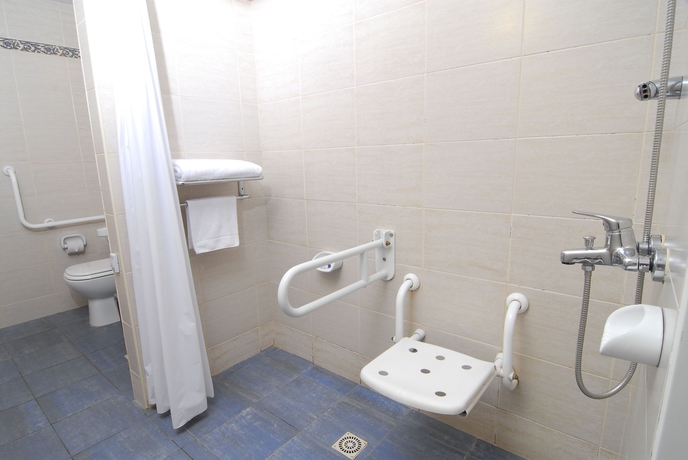 Imagen de la habitación del Hotel Aeroparque Inn And Suites. Foto 8