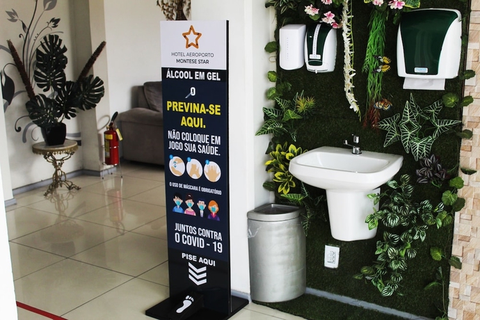 Imagen de los interiores del Hotel Aeroporto Montese Star. Foto 16