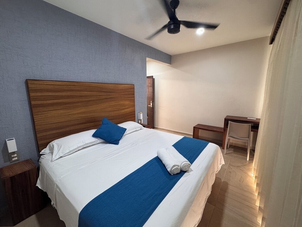 Imagen de la habitación del Hotel Aeropuerto Express. Foto 4
