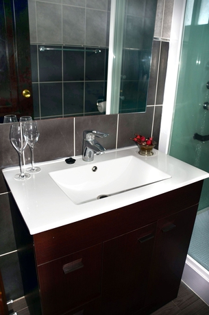 Imagen de la habitación del Hotel Aeropuerto Sur. Foto 13