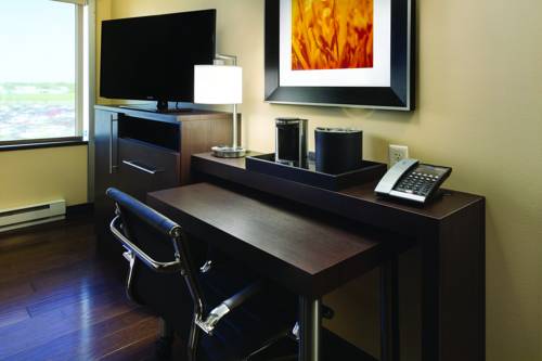 Imagen de la habitación del Hotel Aerostay. Foto 4