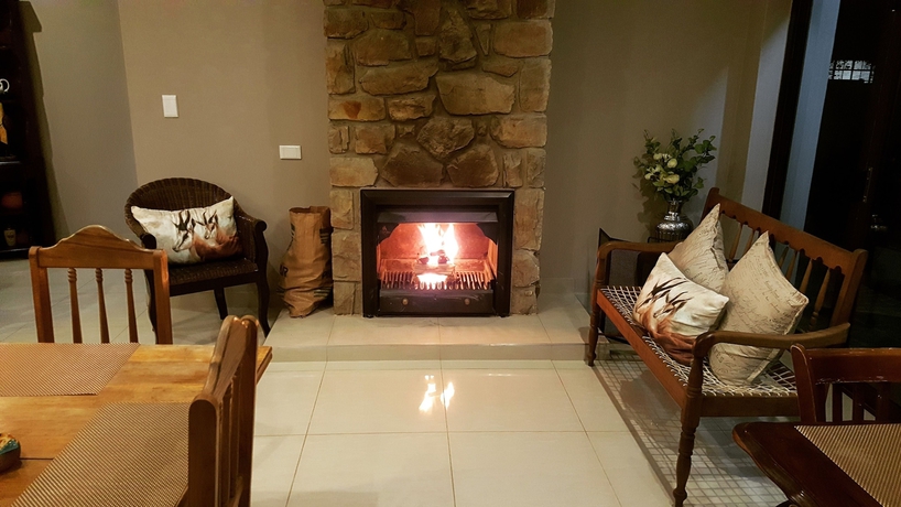 Imagen de los interiores del Hotel Aerotropolis Guest Lodge. Foto 16