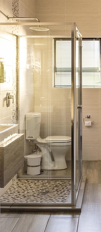 Imagen de la habitación del Hotel Aerotropolis Guest Lodge. Foto 7