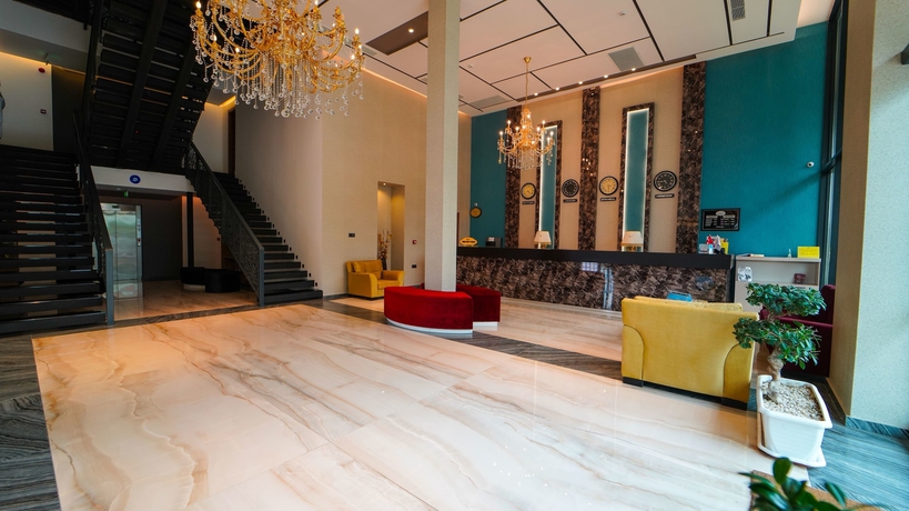 Imagen de los interiores del Hotel Aes Club. Foto 10