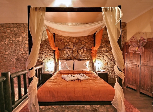 Imagen de la habitación del Hotel Aesko Resort. Foto 4