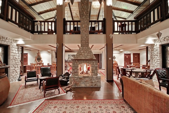 Imagen de los interiores del Hotel Aesko Resort. Foto 18