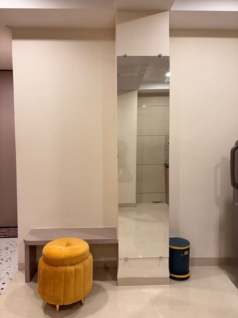 Imagen de los interiores del Hotel Aesthetic 1bhk luxe Indore. Foto 13