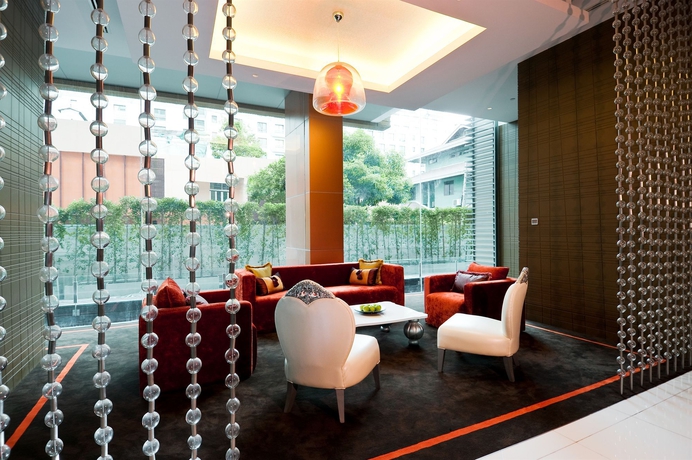 Imagen de los interiores del Hotel Aetas Bangkok. Foto 13