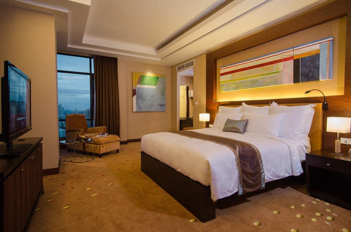 Imagen de la habitación del Hotel Aetas Lumpini. Foto 14