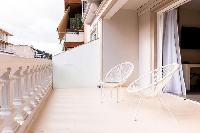 Imagen de la habitación del Hotel Aether Athens Urban. Foto 3