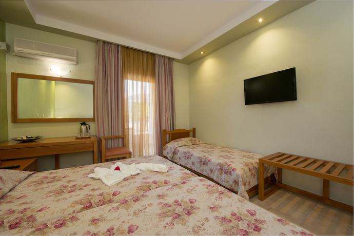 Imagen de la habitación del Hotel Aethria, Tasos Ciudad. Foto 16