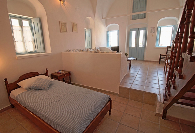 Imagen de la habitación del Hotel Aethrio Sunset Village - Oia. Foto 7