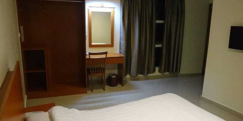 Imagen de la habitación del Hotel Aeton. Foto 7