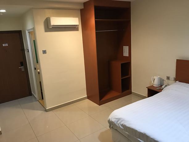 Imagen de la habitación del Hotel Aeton. Foto 10