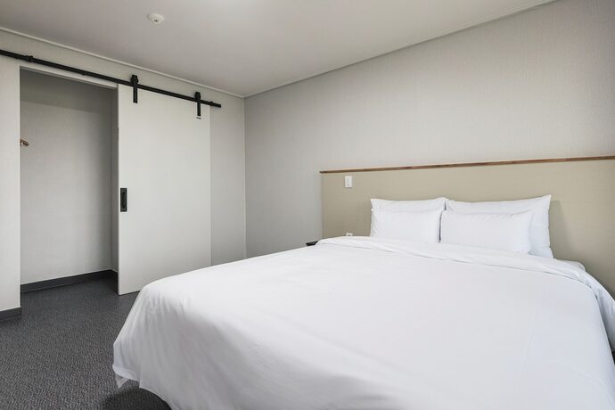Imagen de la habitación del Hotel Aewol Stay in Jeju Hotel and Resort. Foto 28