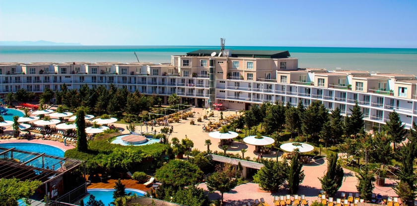 Imagen de los exteriores del Hotel Af -aqua Park. Foto 7