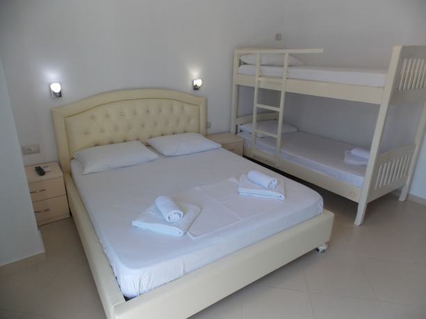 Imagen de la habitación del Hotel Afa, Ksamil. Foto 8
