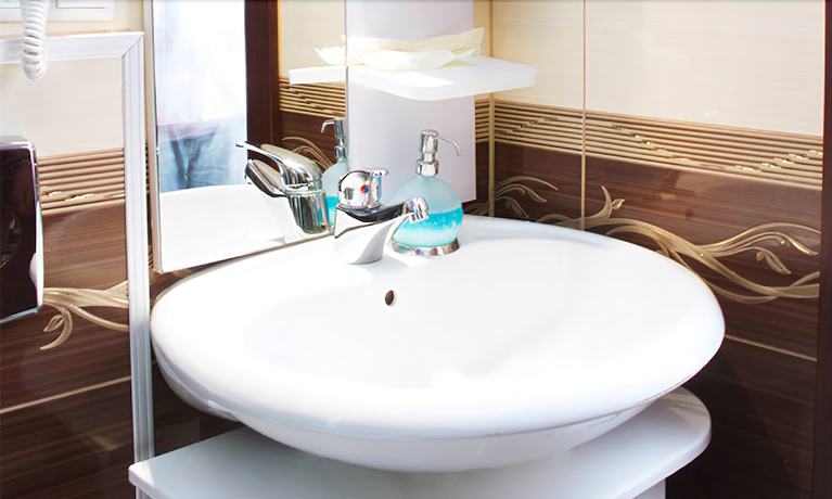 Imagen de la habitación del Hotel Afa, Pristina. Foto 11