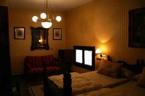 Imagen de la habitación del Hotel Afan De Rivera. Foto 5