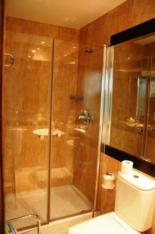 Imagen de los interiores del Hotel Afan De Rivera. Foto 12