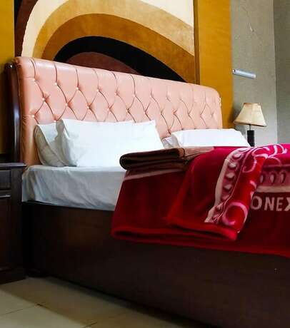 Imagen de la habitación del Hotel Afaq Naran. Foto 18