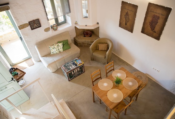 Imagen de la habitación del Hotel Afentiko Pigadi. Foto 11