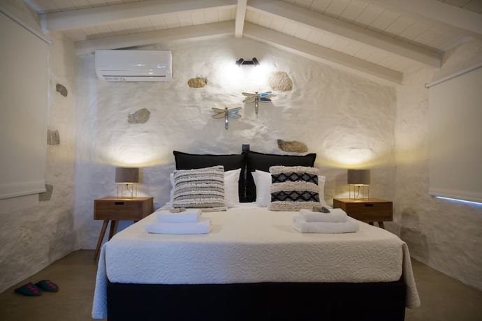 Imagen de la habitación del Hotel Afentiko Pigadi. Foto 15