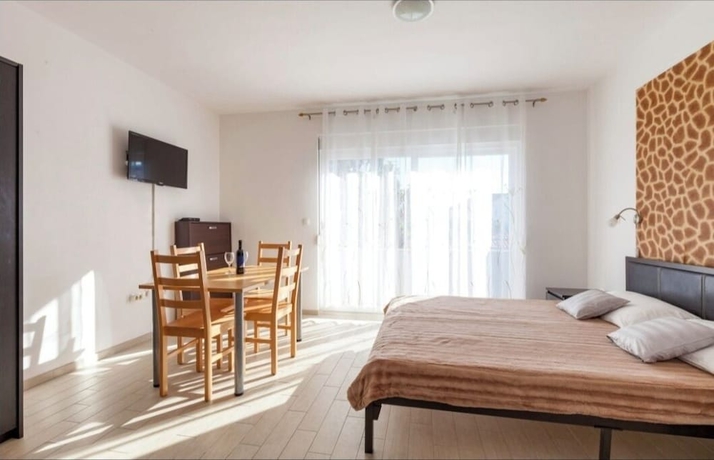 Imagen de la habitación del Hotel Affabilis Vip House. Foto 5