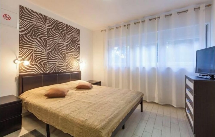 Imagen de la habitación del Hotel Affabilis Vip House. Foto 9