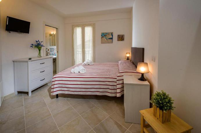 Imagen general del Hotel Affittacamere Amun&igrave;. Foto 5