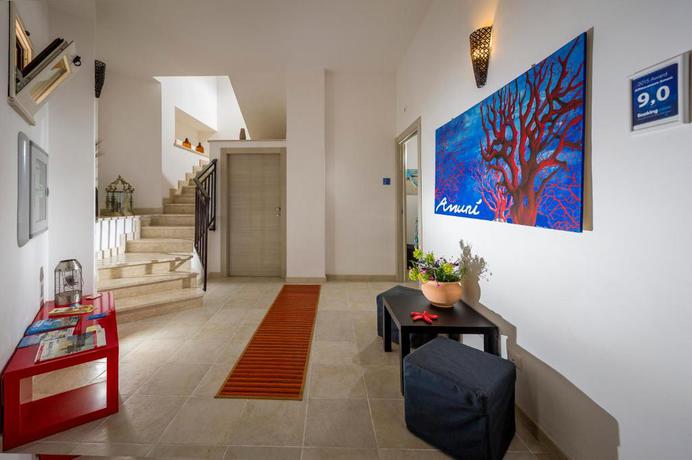 Imagen general del Hotel Affittacamere Amun&igrave;. Foto 6