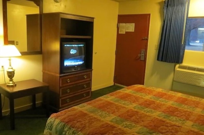 Imagen de la habitación del Hotel Affordable. Foto 7