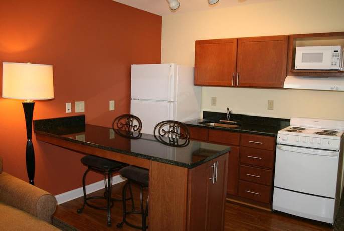Imagen de la habitación del Hotel Affordable Suites Fayetteville. Foto 3