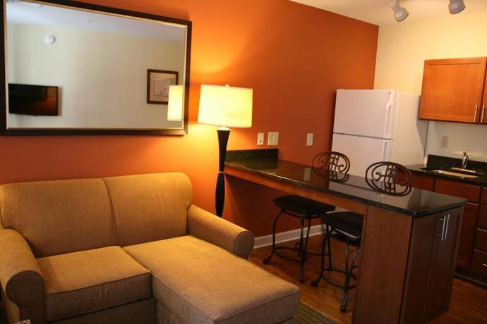 Imagen de la habitación del Hotel Affordable Suites Fayetteville. Foto 8