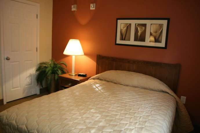 Imagen de la habitación del Hotel Affordable Suites Fredericksburg. Foto 4
