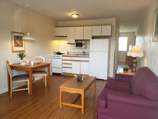 Imagen de la habitación del Hotel Affordable Suites Graham. Foto 17