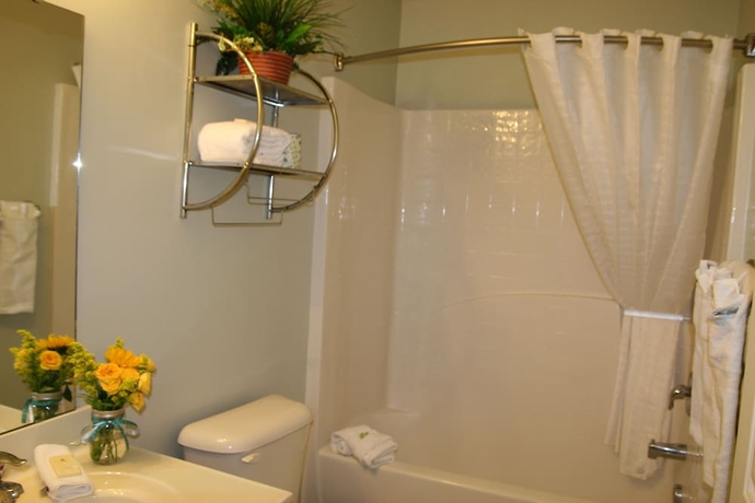 Imagen de la habitación del Hotel Affordable Suites Of America. Foto 18