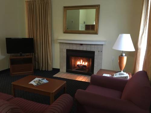 Imagen de la habitación del Hotel Affordable Suites Of America Grand Rapids. Foto 9