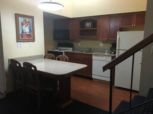 Imagen de la habitación del Hotel Affordable Suites Of America Grand Rapids. Foto 12