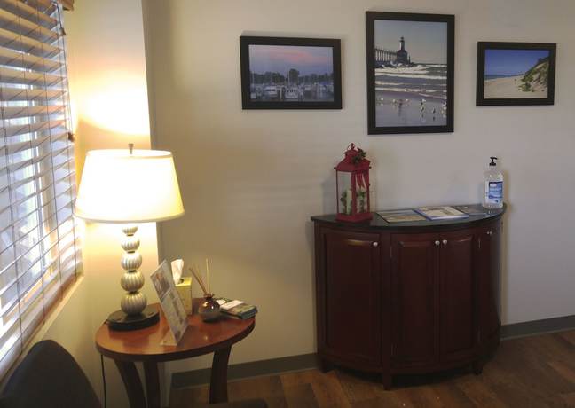 Imagen de los interiores del Hotel Affordable Suites Of America Portage. Foto 20