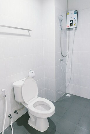 Imagen de la habitación del Hotel Afp Residence. Foto 23