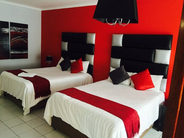 Imagen de la habitación del Hotel Africa Lodges. Foto 16