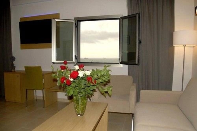 Imagen de la habitación del Hotel Africa Nova. Foto 15