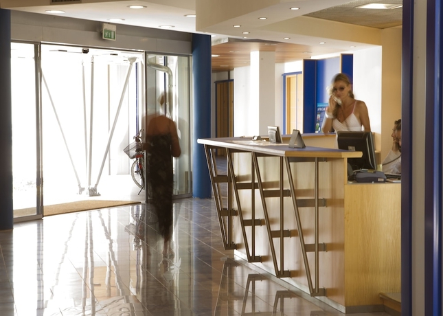 Imagen de los interiores del Hotel African Beach. Foto 10